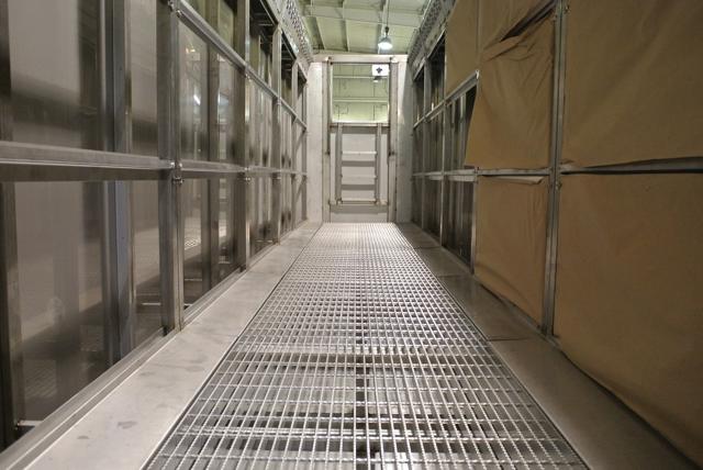 Service walkway with ductwork