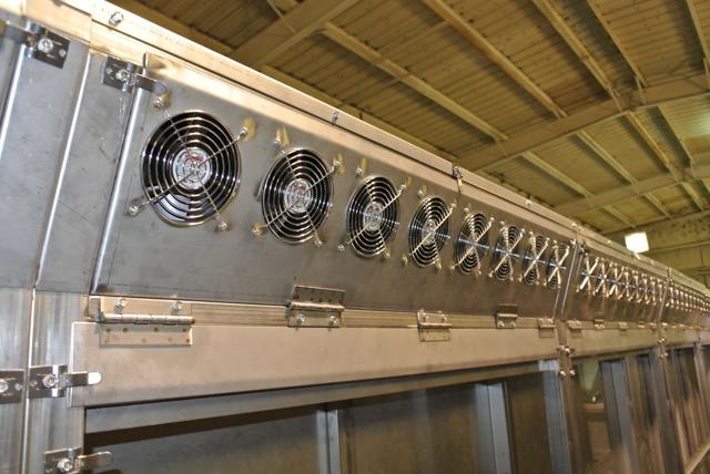 Housing with fan array