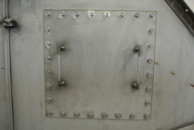 Bolted access panel